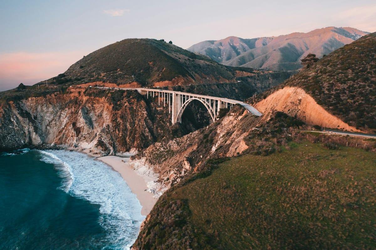 Big Sur dramatic Pacific coastline with Bixby Creek Bridge
